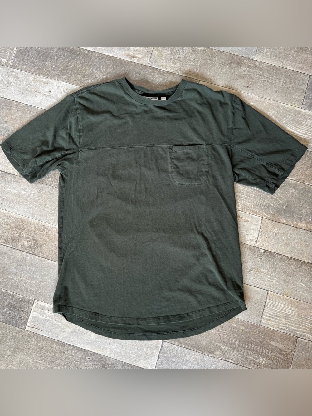 Frank & Oak Short Sleeve Pocket Tee in Forest Green
